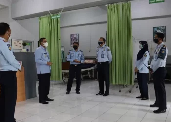 Pegawai Sipir Penjara