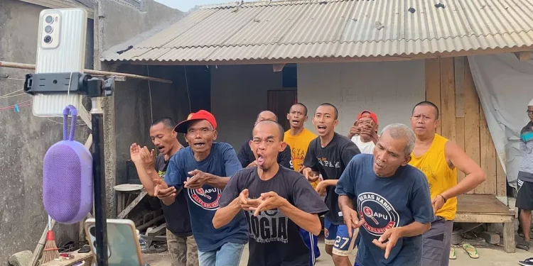 Pemain Joget Sadbor Ditangkap Polisi