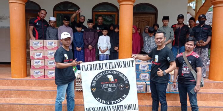 Club Hukum Elang Maut Peduli Semeru
