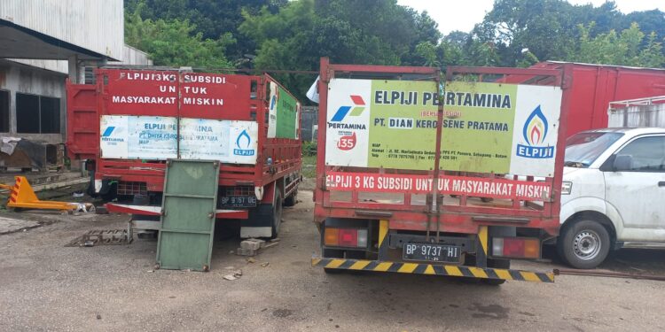 Nasib Karyawan PT. Dian Kerosene Pratama Sekupang Batam.