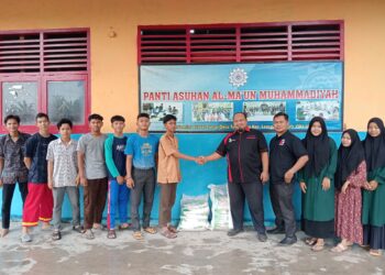 MERAYAKAN ULTAH ELANG MAUT KE-4 DENGAN SANTUNAN YATIM