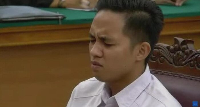 Bharada Richard Menangis Setelah Dituntut Jaksa 12 Tahun Penjara