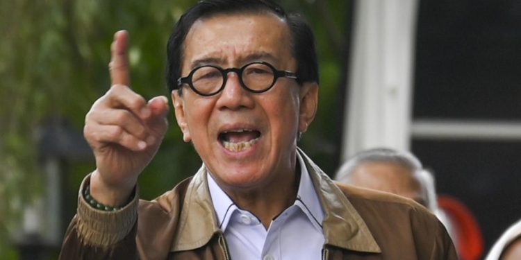 Yasonna Laoly Dicekal Ke Luar Negeri