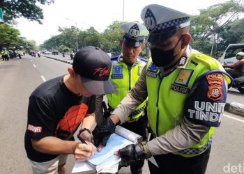 Pajak Mati 2 Tahun Kendaraan Dirampas. Elangmaut Indonesia : Itu Berita Hoaks