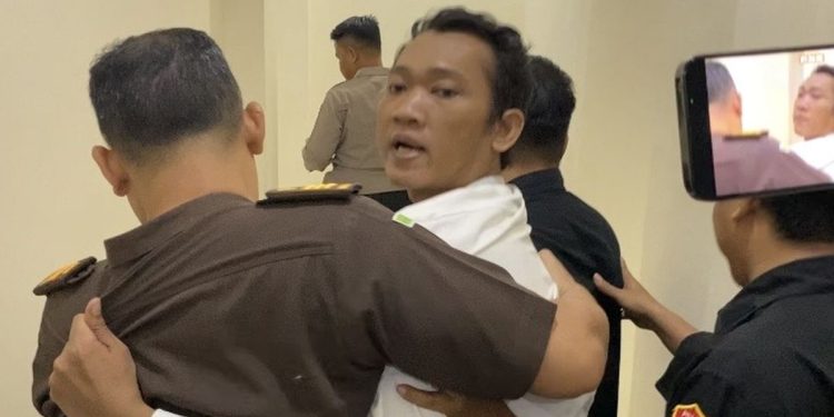 Pembunuhan Satu Keluarga di Indramayu: Publik Menunggu Kebenaran yang Terang, Bukan Sekadar Pengakuan